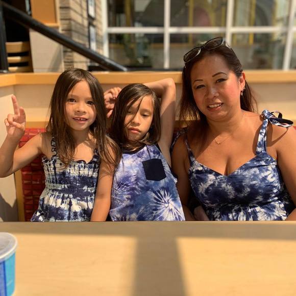 Meet your Posher, Shirls - Picture 1 of 1